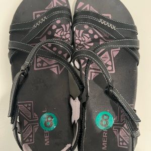 Womens leather sandals.  Merrill